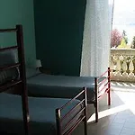 韦尔巴尼亚青年旅馆 旅馆 韦尔巴尼亚