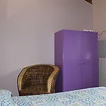 韦尔巴尼亚青年旅馆 旅馆 韦尔巴尼亚