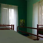 韦尔巴尼亚青年旅馆 旅馆