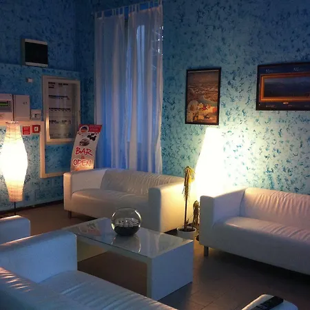 Ostello Verbania Хостел *