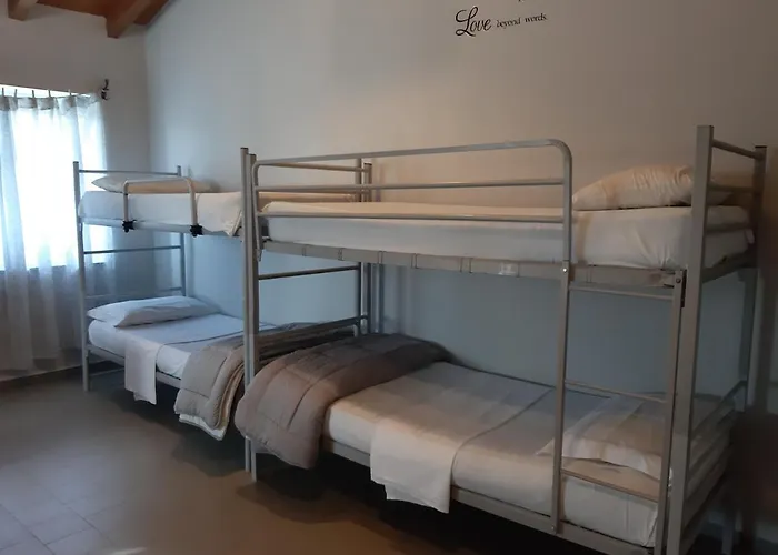 Hostel Ostello Verbania Βερμπάνια