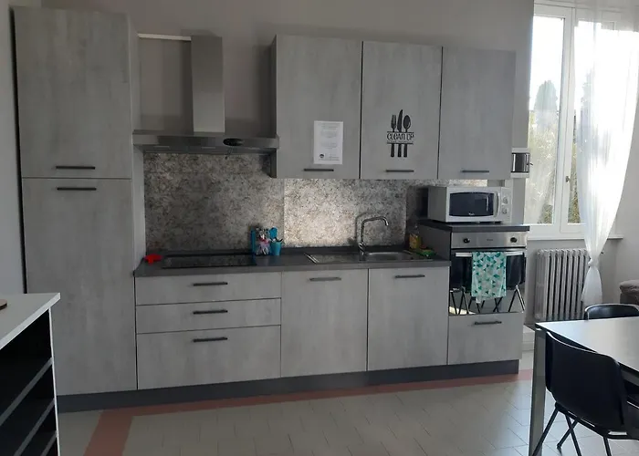 Hostal Ostello Verbania *