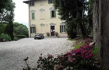 Ostello Verbania * Βερμπάνια